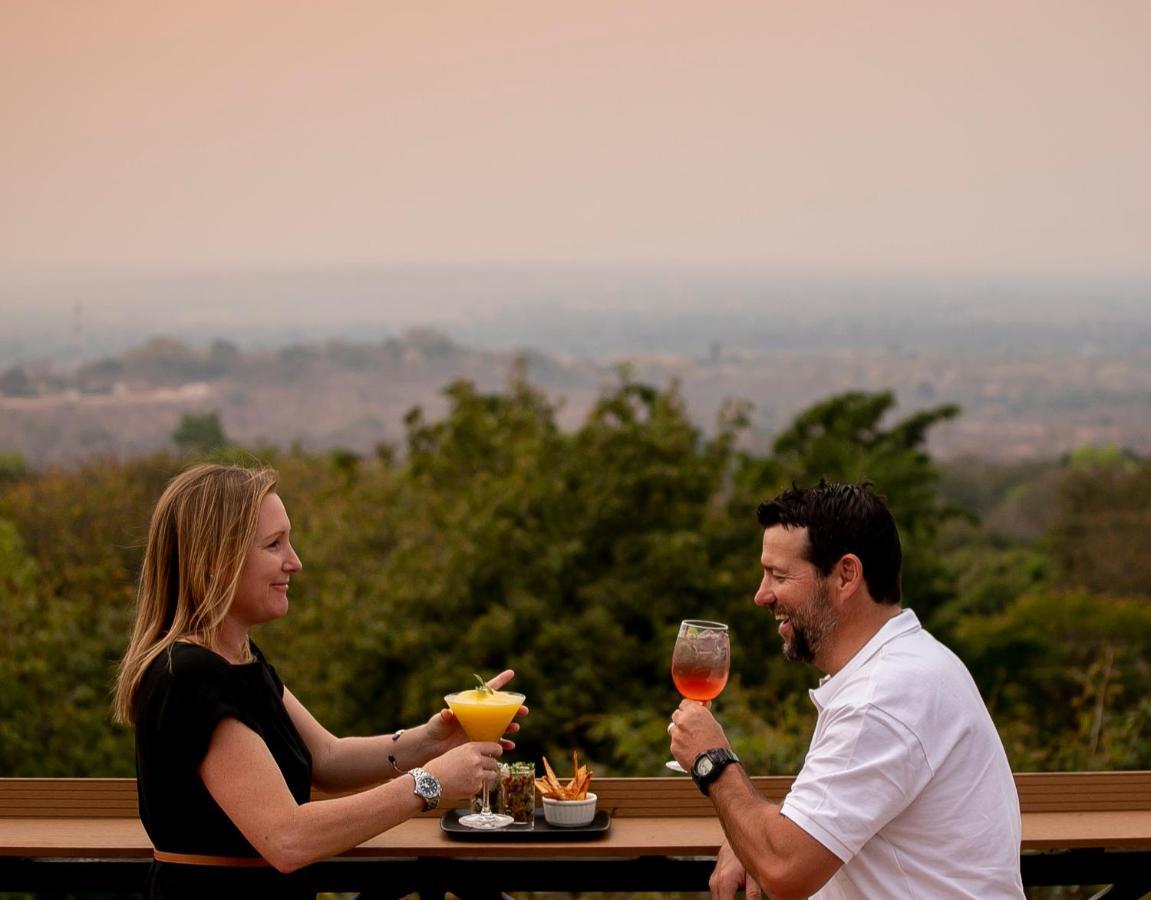 Shongwe Lookout Villa Victoria Falls Eksteriør billede